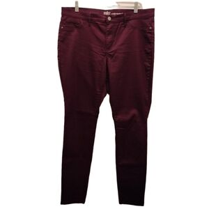 New York & Company Jeans Soho Crosby Curvy Slim Leg Pants